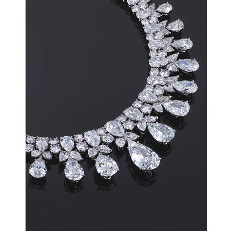 harry winston jewellery price.